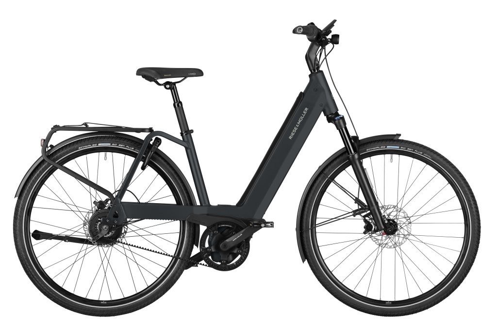 Freisteller City-E-Bike mit tiefem Durchstieg